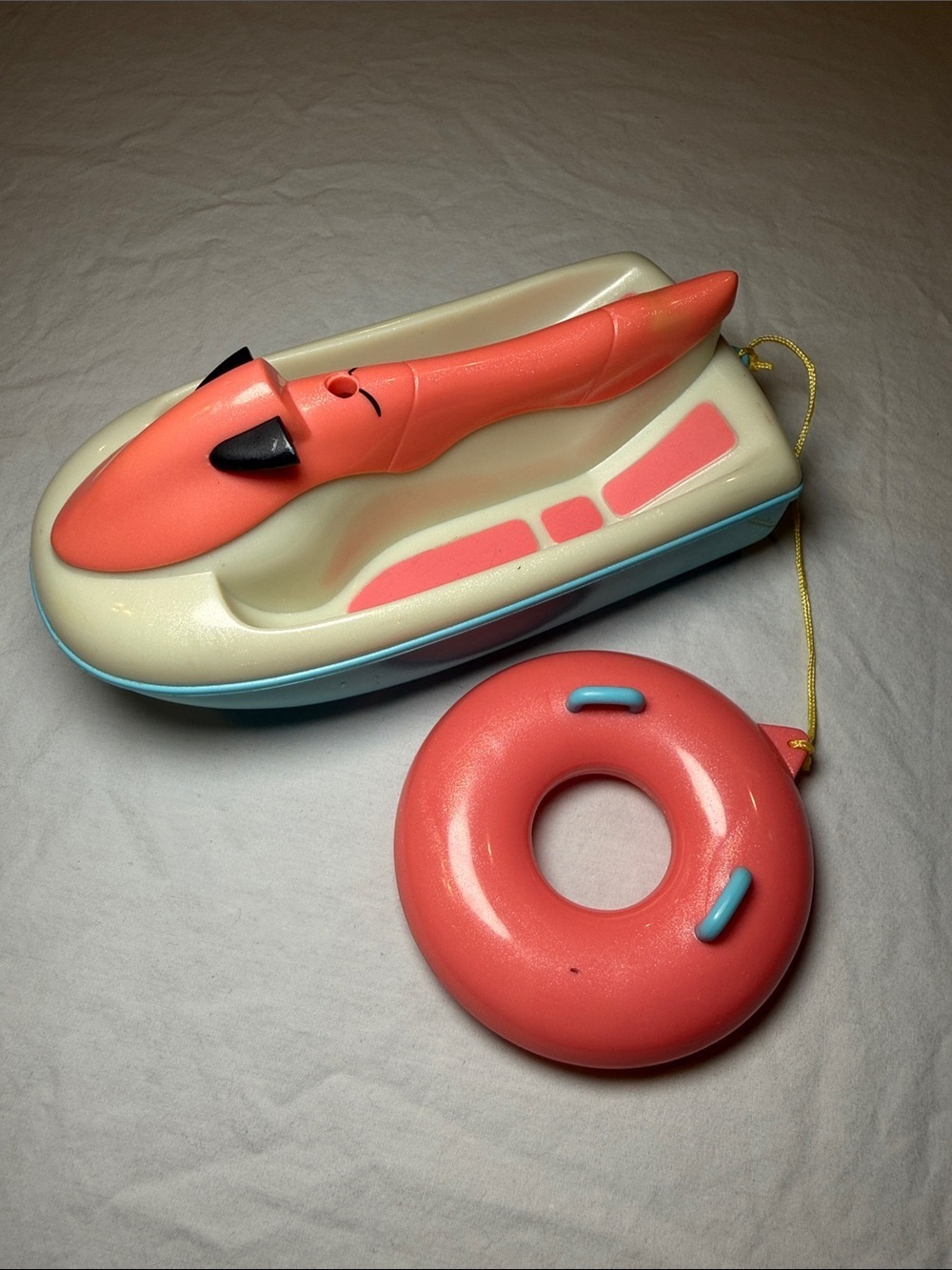 Bratz Lil Bratz Beach Bash Water Cruiser Jet Ski MGA Entertainment 2005 VGUC